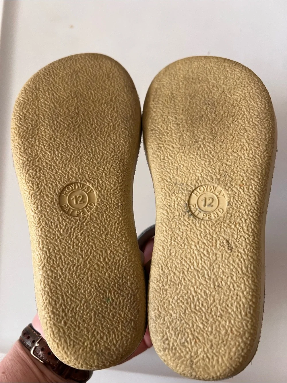 Salt Water Sandals by Hoy size 12